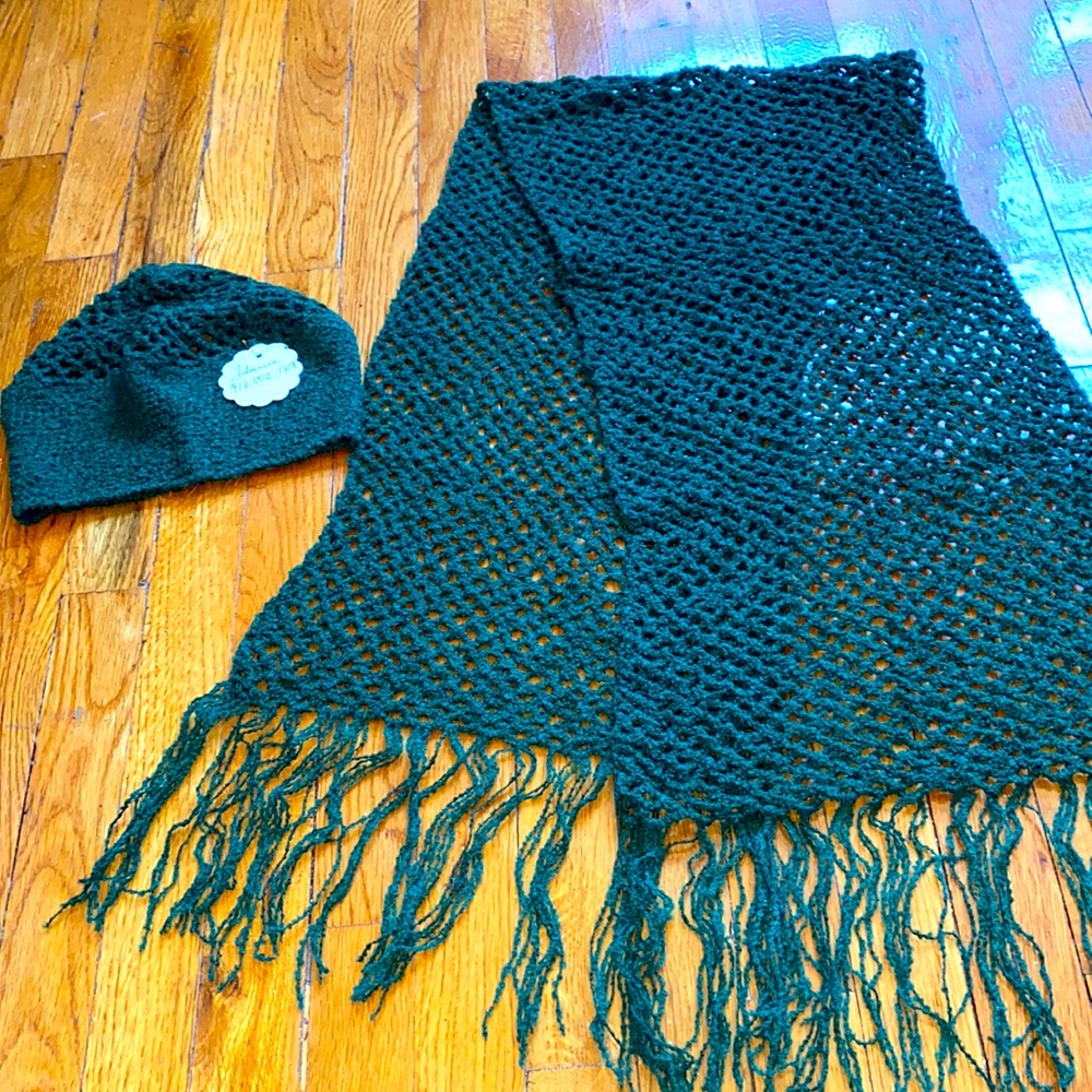 Chalina y Gorro damas.